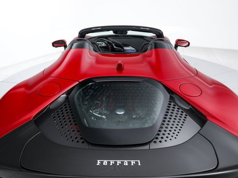 Certified 2025 Ferrari SF90 Spider AWD/4WD image 53