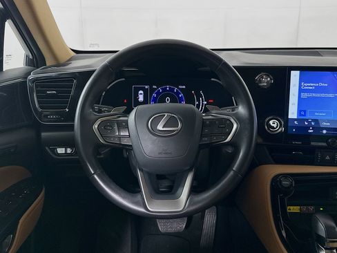 Used 2024 Lexus NX 250 FWD w/ Premium Package image 17