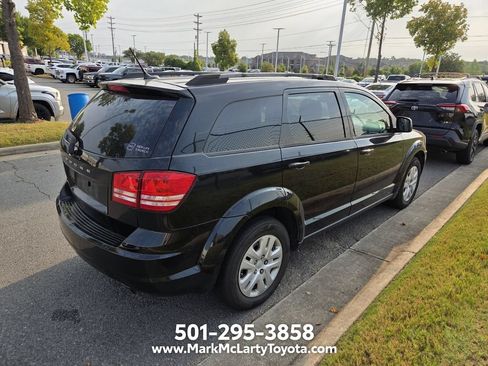 Used 2017 Dodge Journey SE w/ Flexible Seating Group FWD image 10