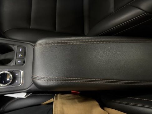 Used 2022 Cadillac XT4 Sport image 58