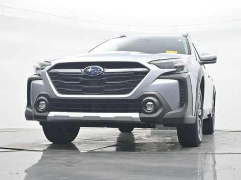 Used 2024 Subaru Outback Touring XT AWD/4WD image 26