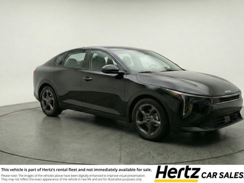 Used 2025 Kia K4 FWD image 1