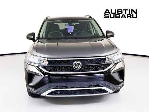 Used 2024 Volkswagen Taos S FWD image 2