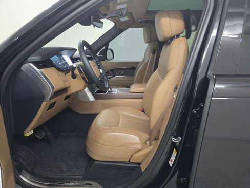 Used 2025 Land Rover Range Rover Long Wheelbase SE AWD/4WD image 5