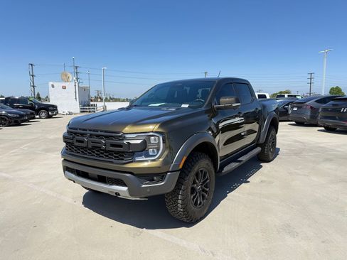 Used 2025 Ford Ranger Raptor AWD/4WD image 1