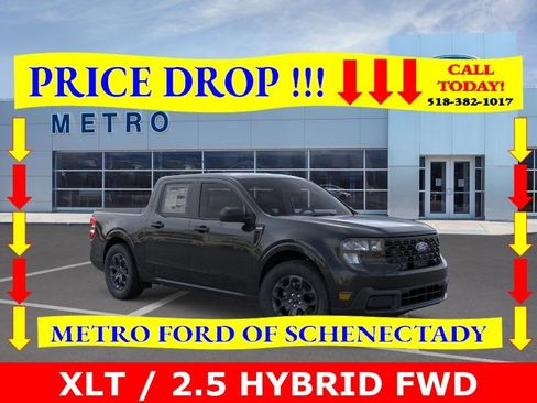 New 2025 Ford Maverick XLT FWD image 1