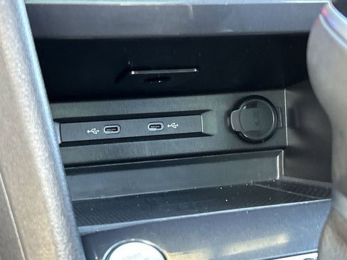 Certified 2024 Volkswagen Tiguan SE R-Line image 26
