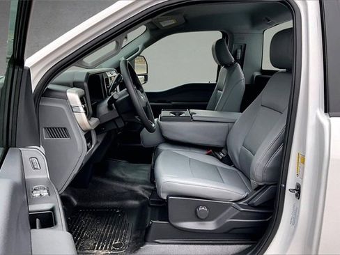 New 2026 Ford F250 XL image 8