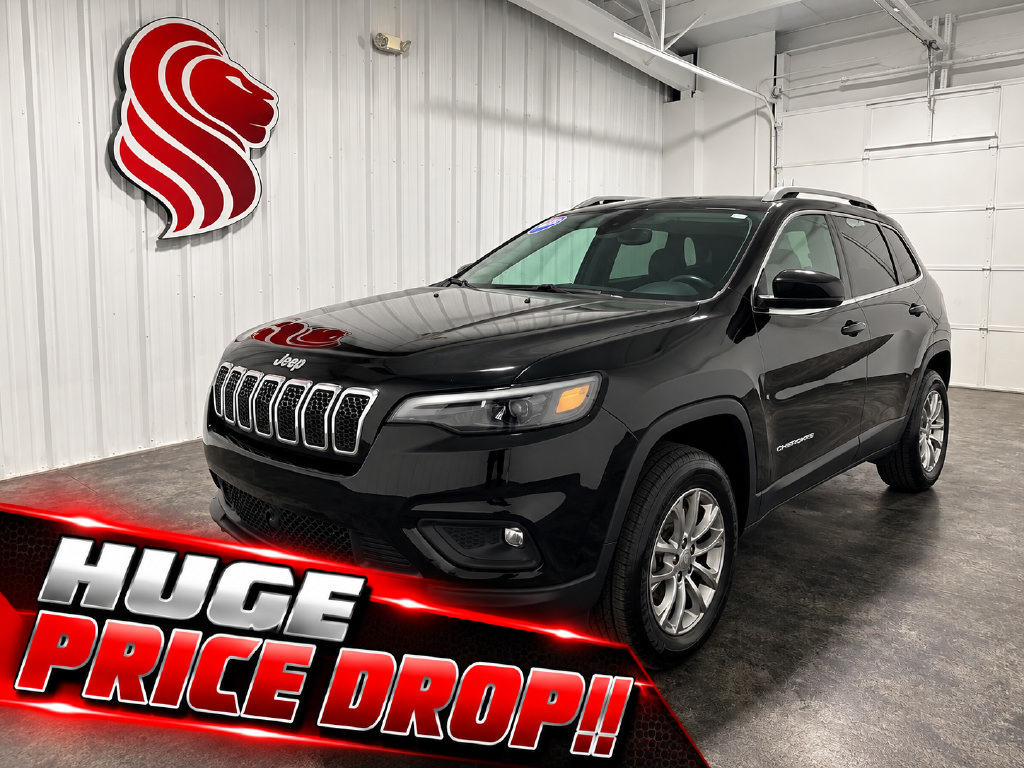 Used 2021 Jeep Cherokee Latitude Lux w/ Comfort/Convenience Group AWD/4WD image 1