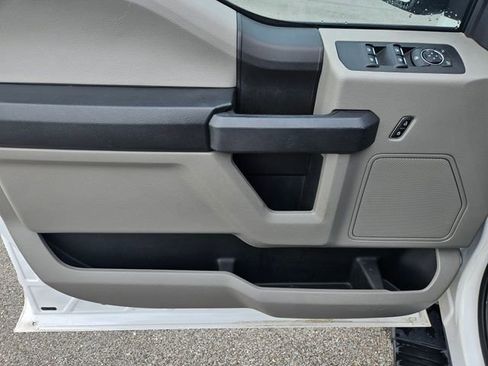 Used 2018 Ford F150 XL w/ Equipment Group 101A Mid AWD/4WD image 10