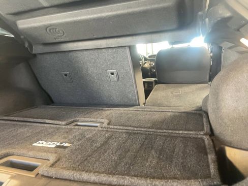 Used 2019 Nissan Rogue Sport SV w/ Technology Package image 22