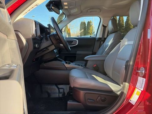 Used 2025 Ford Bronco Sport Badlands image 19