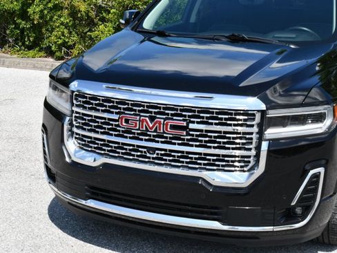 Used 2021 GMC Acadia Denali w/ Denali Technology Package FWD image 40