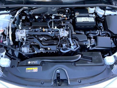 Certified 2025 Toyota Corolla LE image 30