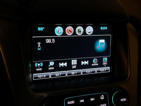 Used 2018 GMC Yukon XL SLE AWD/4WD image 16