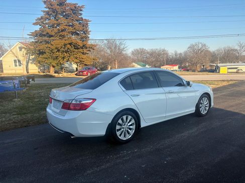 Used 2014 Honda Accord EX-L image 25