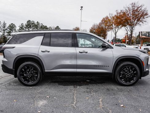 New 2026 Chevrolet Traverse LT w/ Midnight/Sport Edition image 8