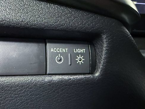 Certified 2026 Nissan Kicks SV w/ SV Premium Package AWD/4WD image 29