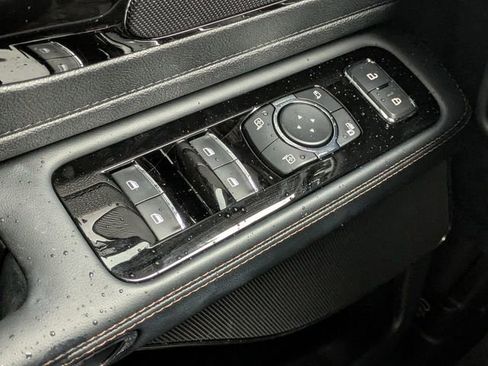 New 2025 Lincoln Aviator 2WD w/ Jet Appearance Package image 21