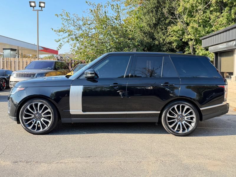 Used 2020 Land Rover Range Rover HSE AWD/4WD image 9