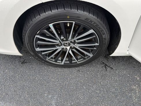 Certified 2023 Lexus ES 350 w/ Premium Package FWD image 37