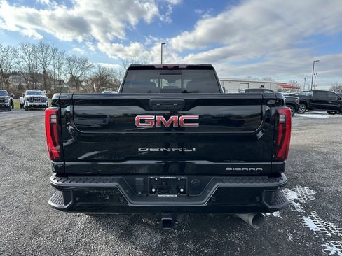Used 2024 GMC Sierra 2500 Denali w/ Denali Reserve Package image 6