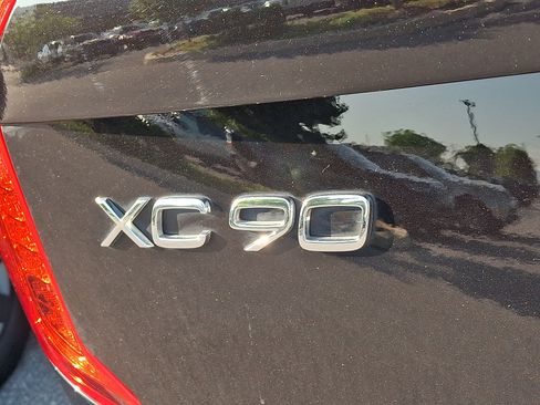 Used 2023 Volvo XC90 B6 Plus w/ Protection Package Premier AWD/4WD image 33