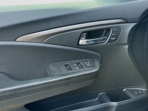 Used 2019 Honda Pilot EX-L image 16