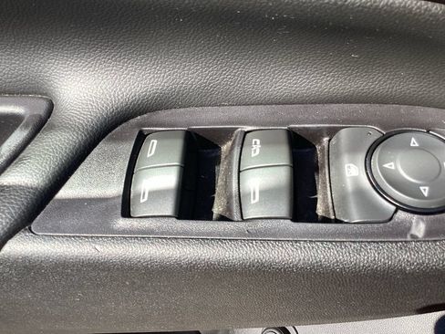 Used 2020 Chevrolet Equinox LT AWD/4WD image 32