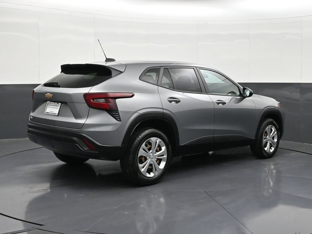 Certified 2024 Chevrolet Trax LS FWD image 5