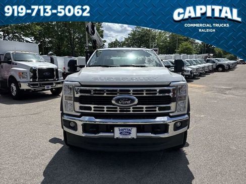 New 2024 Ford F550 4x4 Regular Cab Super Duty image 3
