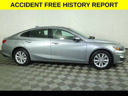Used 2023 Chevrolet Malibu LT FWD image 2
