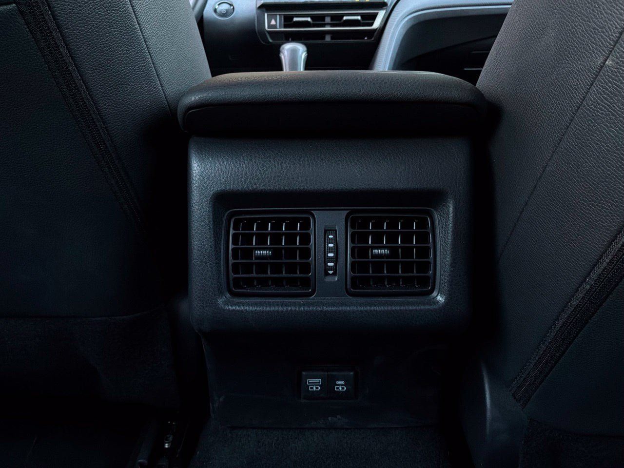 Used 2026 Toyota Camry SE FWD image 13