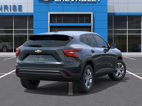 New 2026 Chevrolet Trax LS FWD image 5