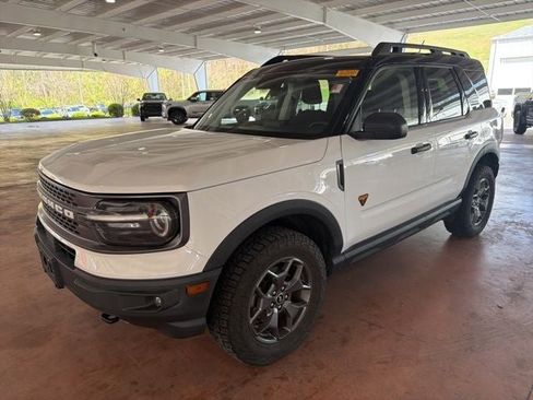 Used 2021 Ford Bronco Sport Badlands image 1
