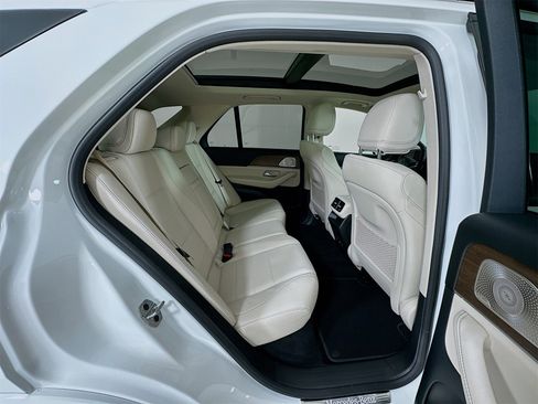 New 2026 Mercedes-Benz GLE 450 GLE 450 image 31