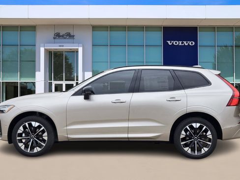 New 2026 Volvo XC60 B5 Plus w/ Protection Package Premier image 3