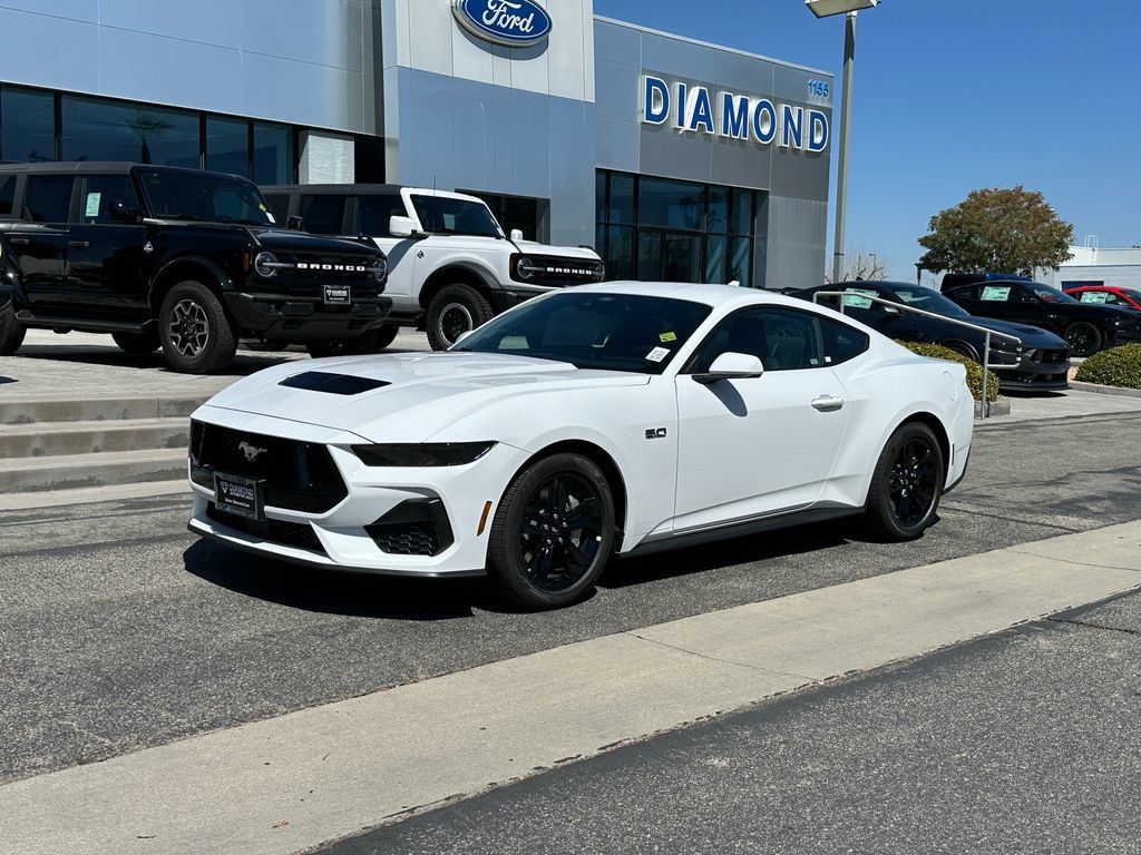 New 2026 Ford Mustang GT RWD image 2