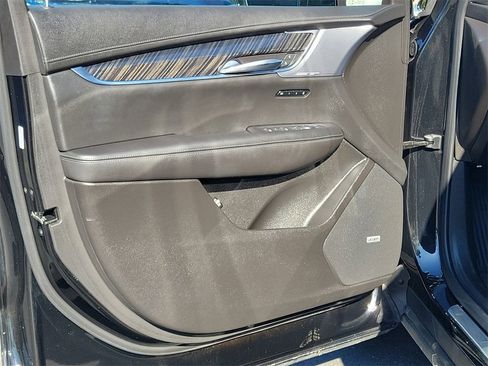 Certified 2023 Cadillac XT6 Premium Luxury image 22