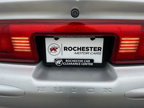 Used 2002 Buick Regal GS image 40