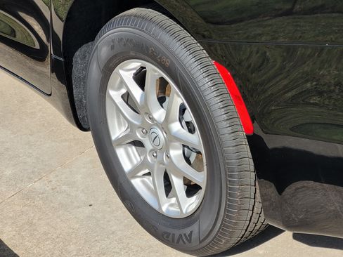 New 2025 Chrysler Pacifica Select image 5