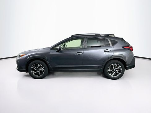 Used 2024 Subaru Crosstrek 2.0i Premium AWD/4WD image 4