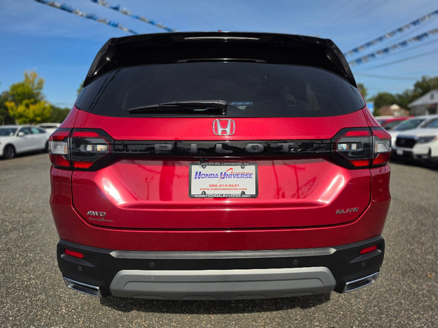 Certified 2025 Honda Pilot Elite image 5