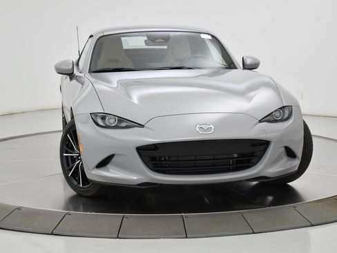 New 2026 MAZDA MX-5 Miata RF Grand Touring w/ Weather Package RWD image 4