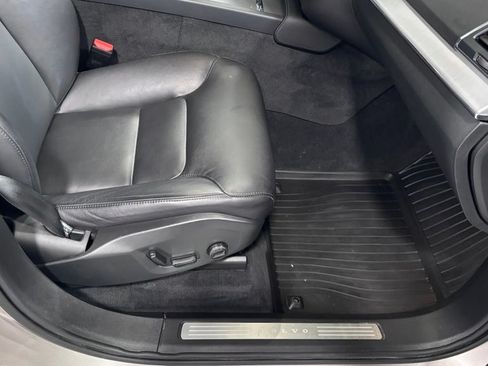 Certified 2023 Volvo XC90 B5 Core w/ Climate Package AWD/4WD image 18