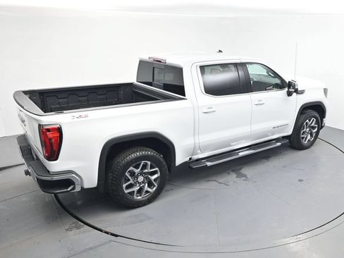 New 2026 GMC Sierra 1500 SLE AWD/4WD image 5
