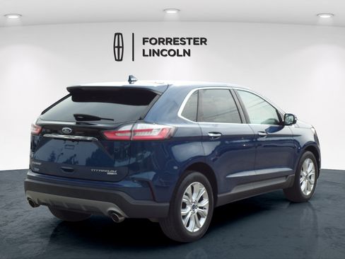 Used 2020 Ford Edge Titanium AWD/4WD image 3