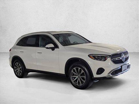 Certified 2024 Mercedes-Benz GLC 300 image 6