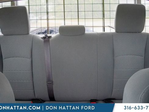 Used 2015 RAM 1500 Express AWD/4WD image 23