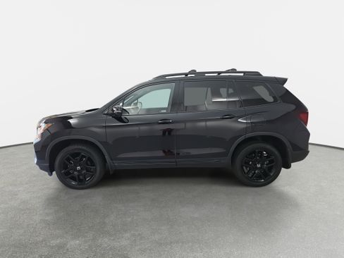Certified 2024 Honda Passport Black Edition image 8